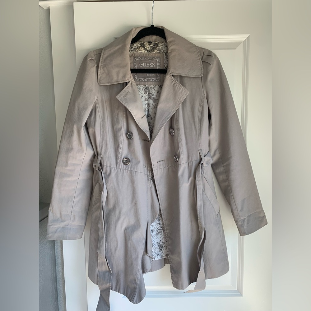 Women’s trench coat